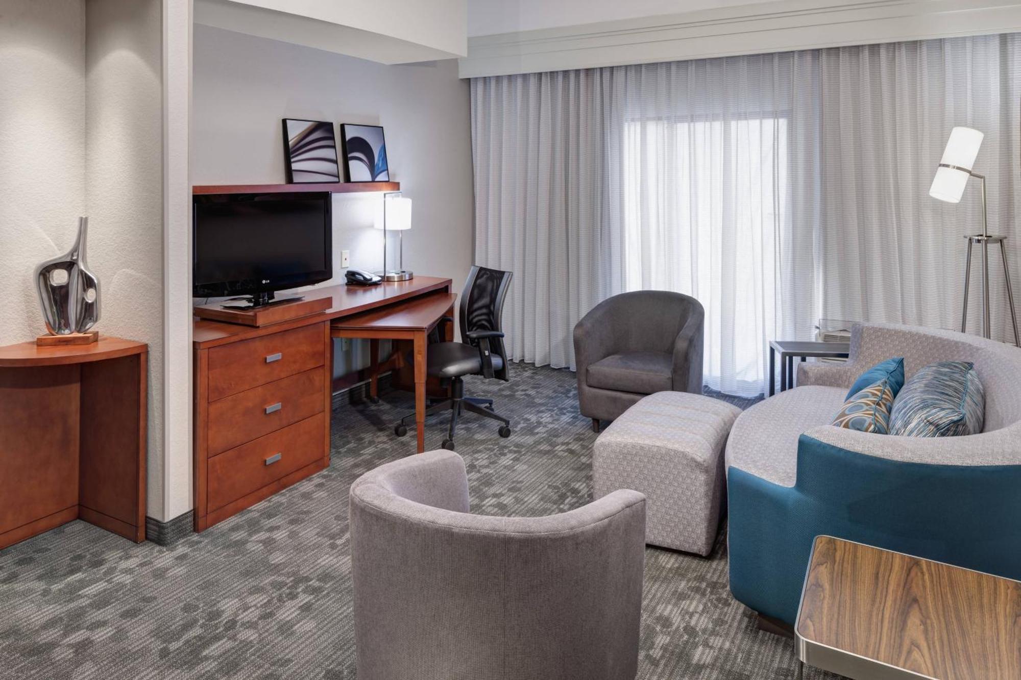 Courtyard By Marriott Birmingham Trussville Ngoại thất bức ảnh