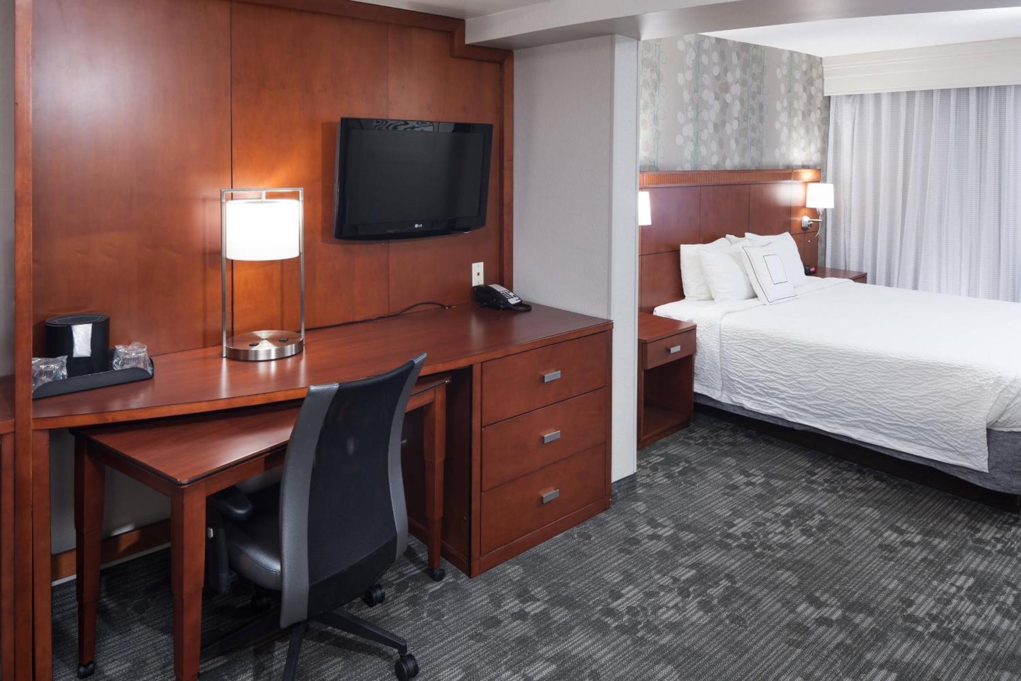 Courtyard By Marriott Birmingham Trussville Ngoại thất bức ảnh