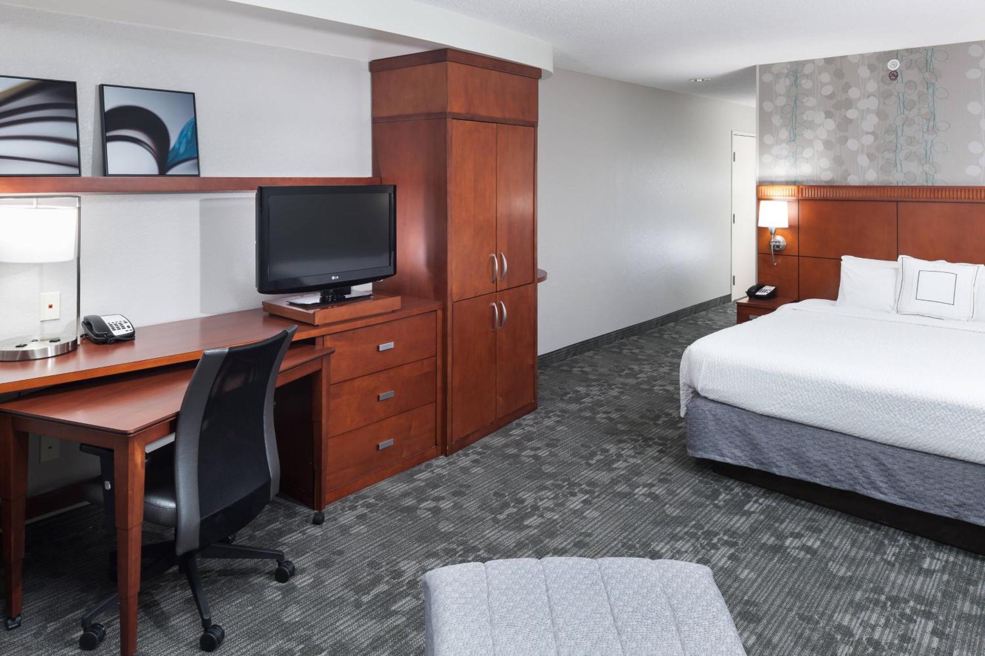 Courtyard By Marriott Birmingham Trussville Ngoại thất bức ảnh