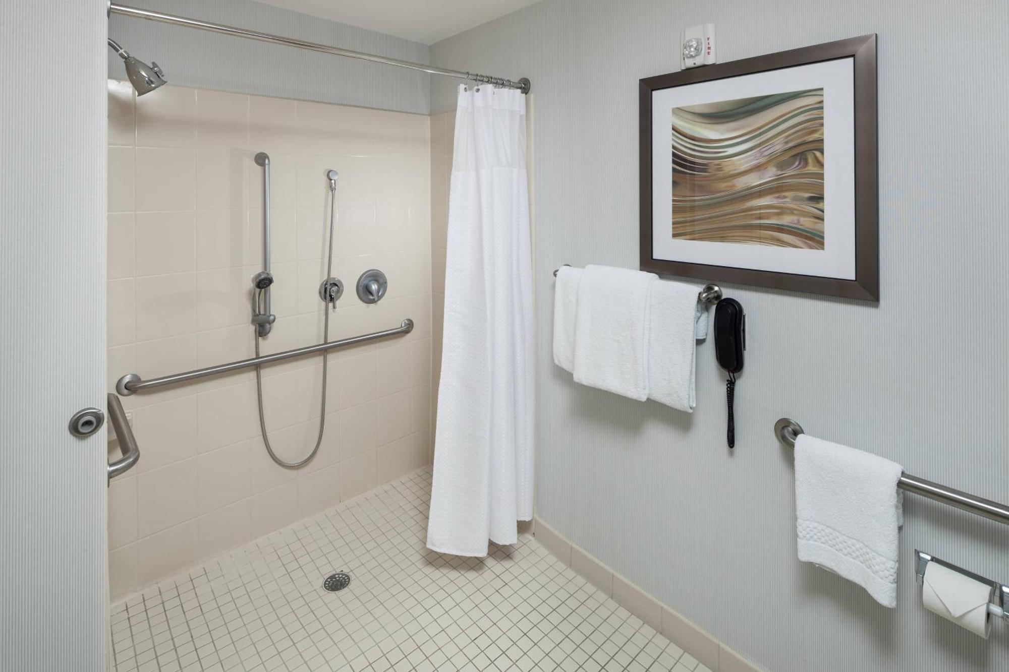 Courtyard By Marriott Birmingham Trussville Ngoại thất bức ảnh