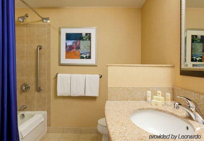 Courtyard By Marriott Birmingham Trussville Ngoại thất bức ảnh